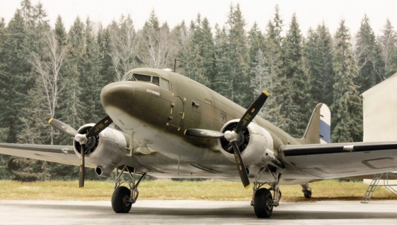 Douglas C-47 (5)