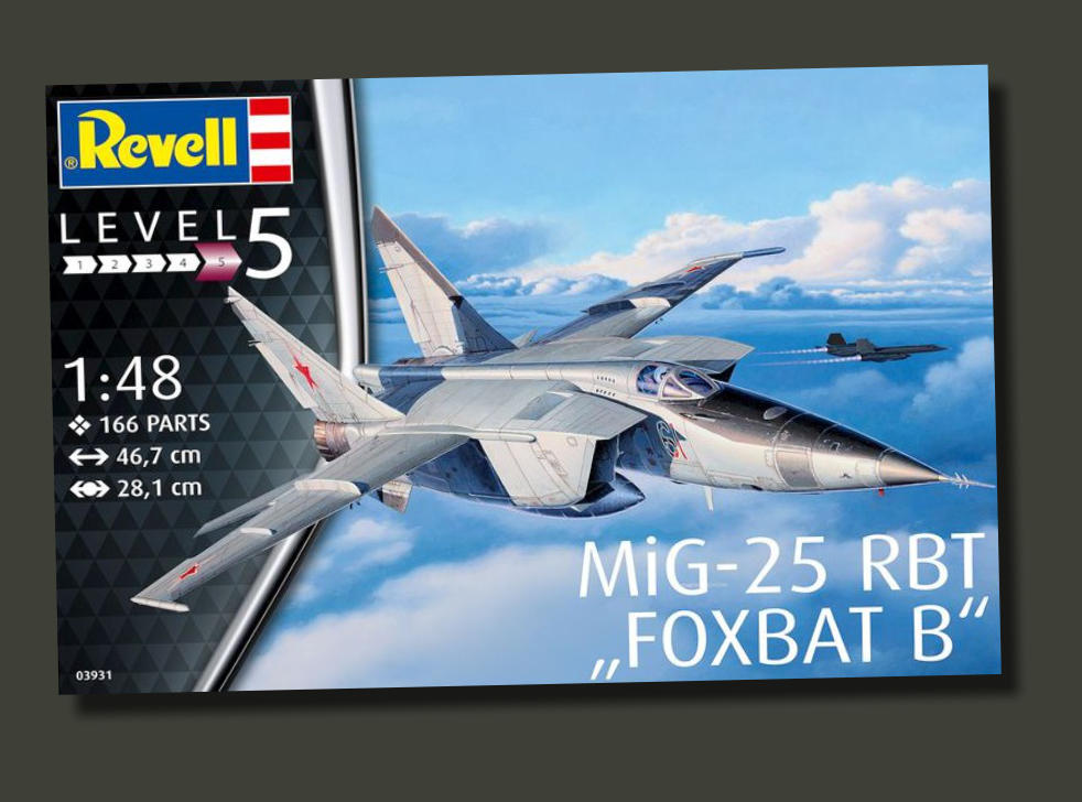Modellbausatz Foxbat B Revell 03931 MiG-25 RBT