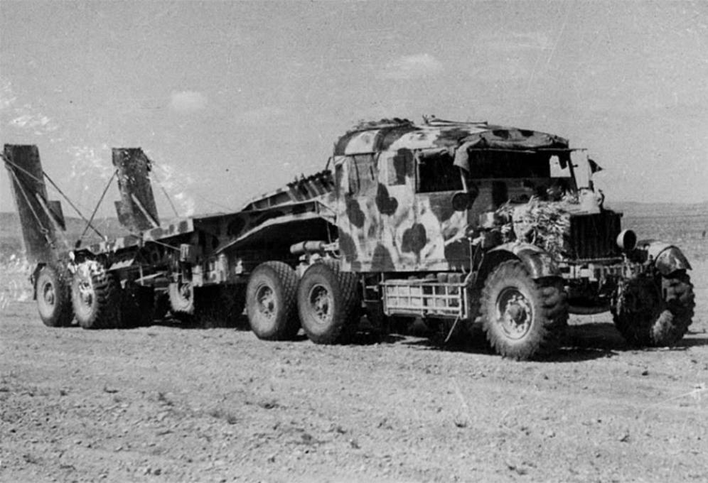 British Scammell Pioneer TRMU30/TRCU30 30-Ton Tank